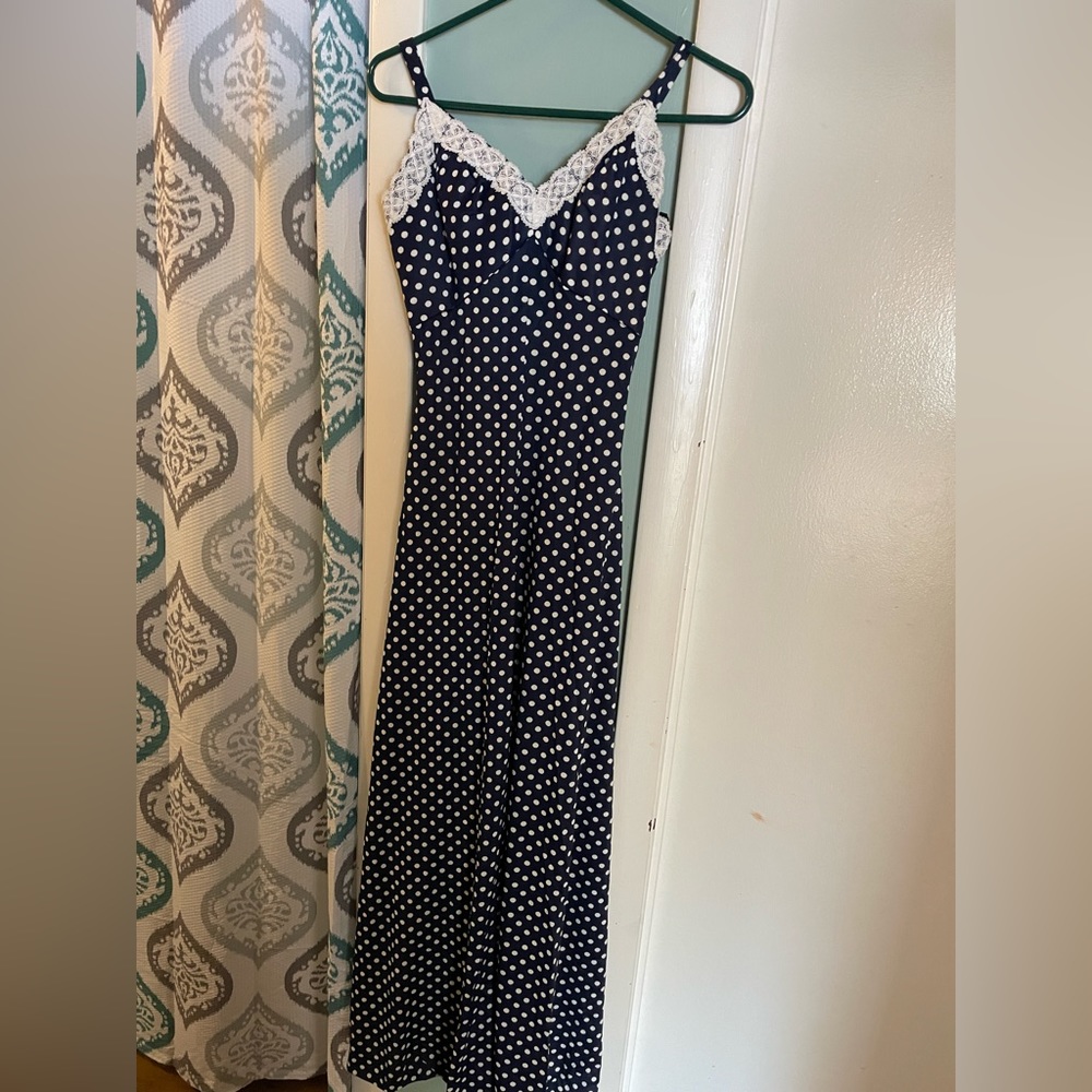 Vintage size 6 maxi dress!
